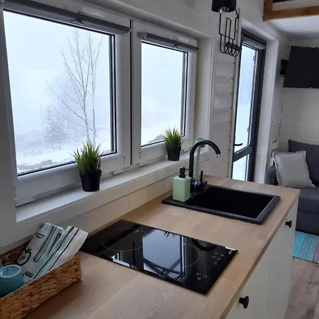 Zieleniec Tiny House بيت للعطل