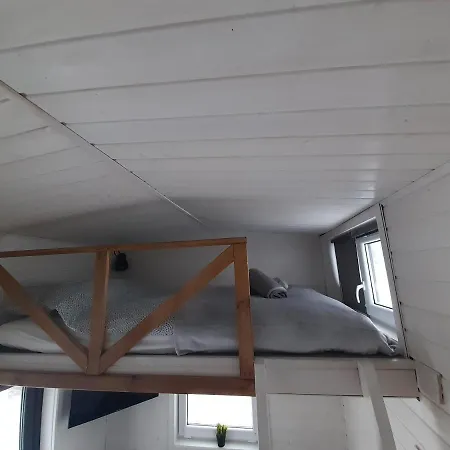 بيت للعطل Zieleniec Tiny House دوشنيكي زدروي