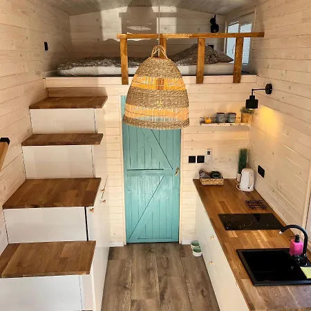 Zieleniec Tiny House بيت للعطل