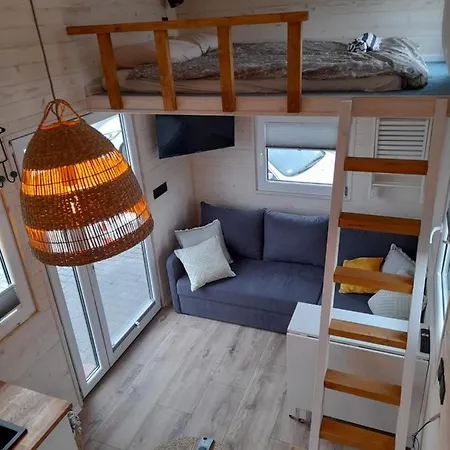 بيت للعطل Zieleniec Tiny House *
